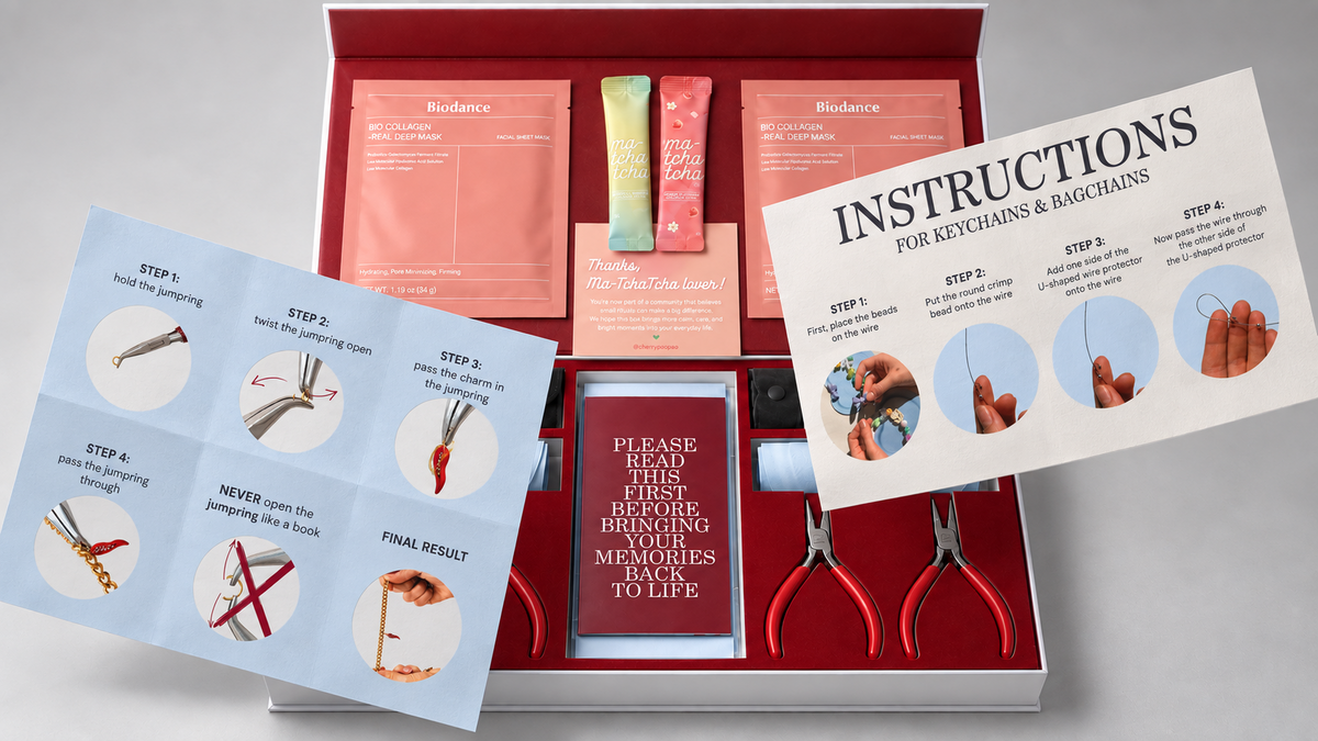 Outils, chaînes et instructions pour créer des bijoux avec The Duo Experience Box.