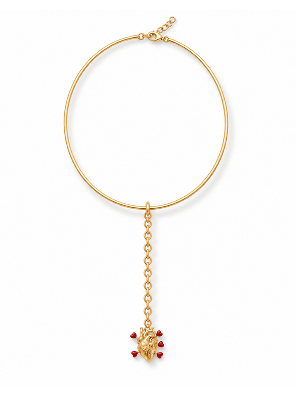 Cupid's Heart Gold Necklace – complete necklace, studio packshot
