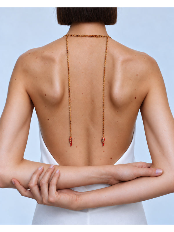 Spicy Love Necklace – complete necklace worn by a model